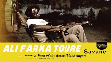 Ali Farka Touré - Savane : Une symphonie envoûtante de blues sahélien qui résonne avec l’émotion brute du désert.